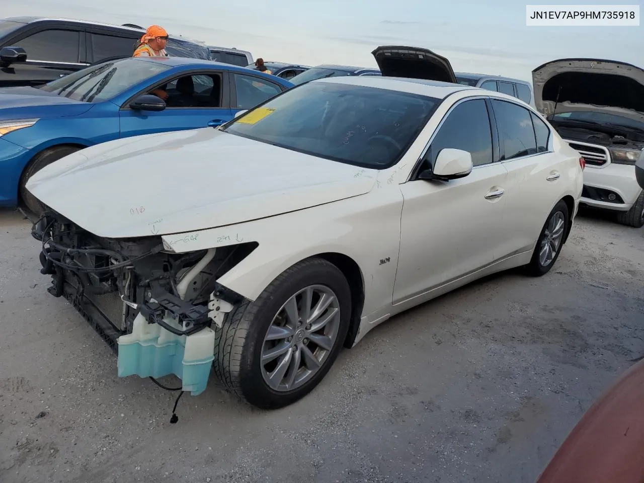 JN1EV7AP9HM735918 2017 Infiniti Q50 Premium