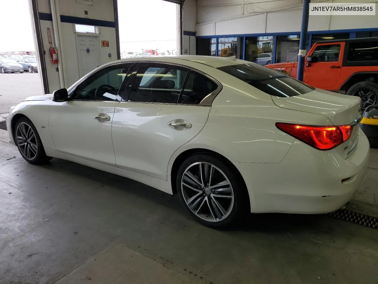 JN1EV7AR5HM838545 2017 Infiniti Q50 Premium