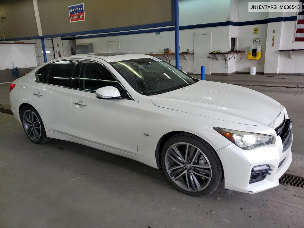 2017 Infiniti Q50 Premium VIN: JN1EV7AR5HM838545 Lot: 76086514