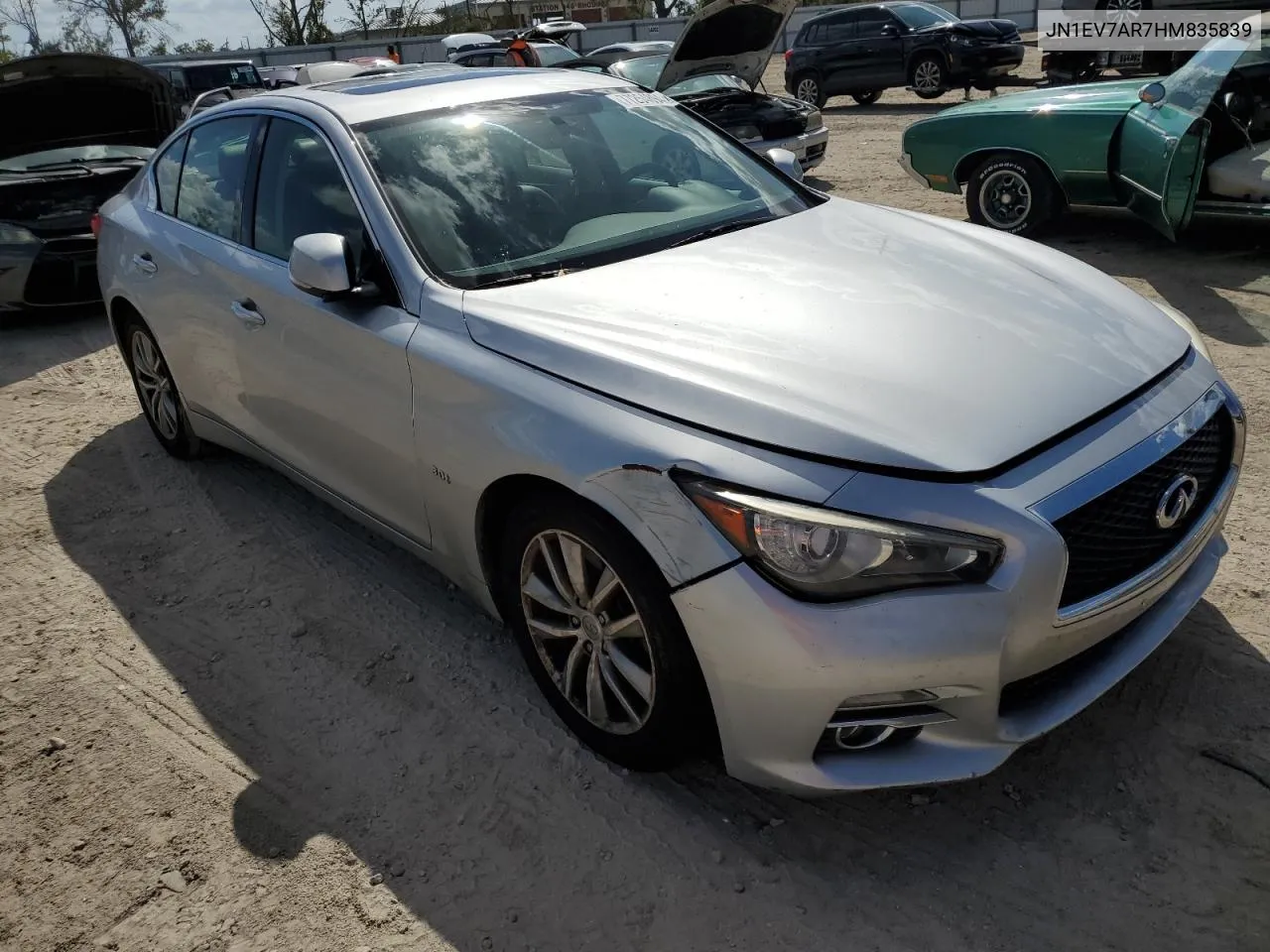 JN1EV7AR7HM835839 2017 Infiniti Q50 Premium