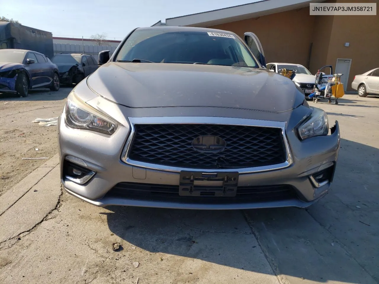 2018 Infiniti Q50 Luxe VIN: JN1EV7AP3JM358721 Lot: 61630434