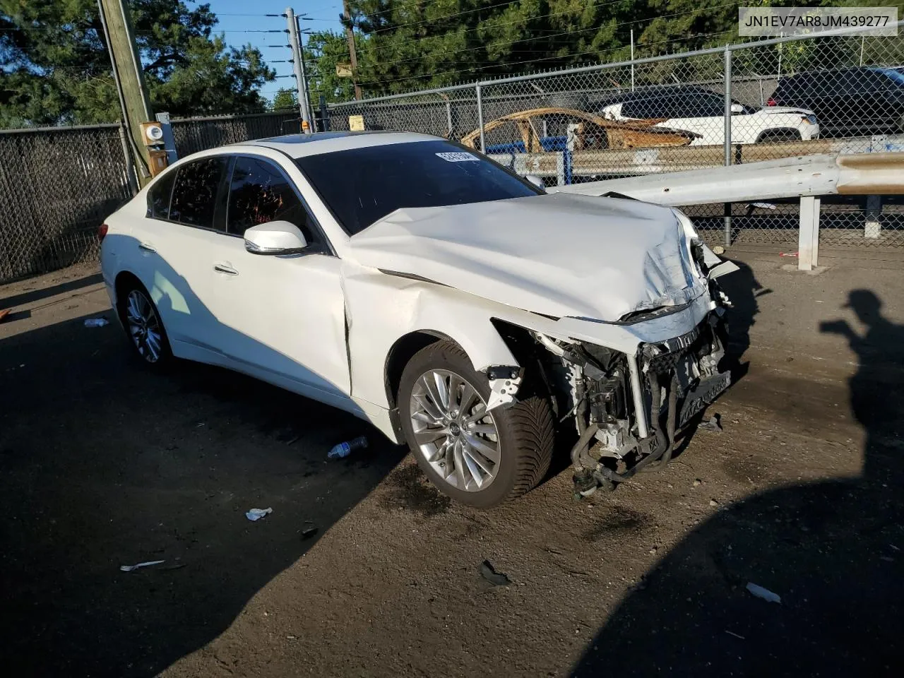 2018 Infiniti Q50 Luxe VIN: JN1EV7AR8JM439277 Lot: 62431504