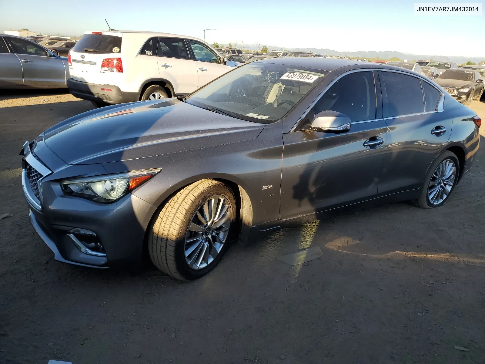 JN1EV7AR7JM432014 2018 Infiniti Q50 Luxe