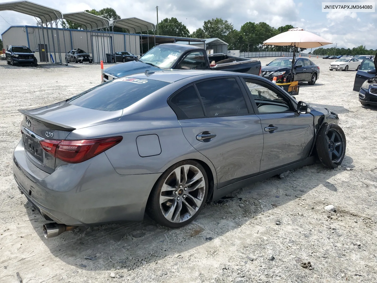 JN1EV7APXJM364080 2018 Infiniti Q50 Luxe