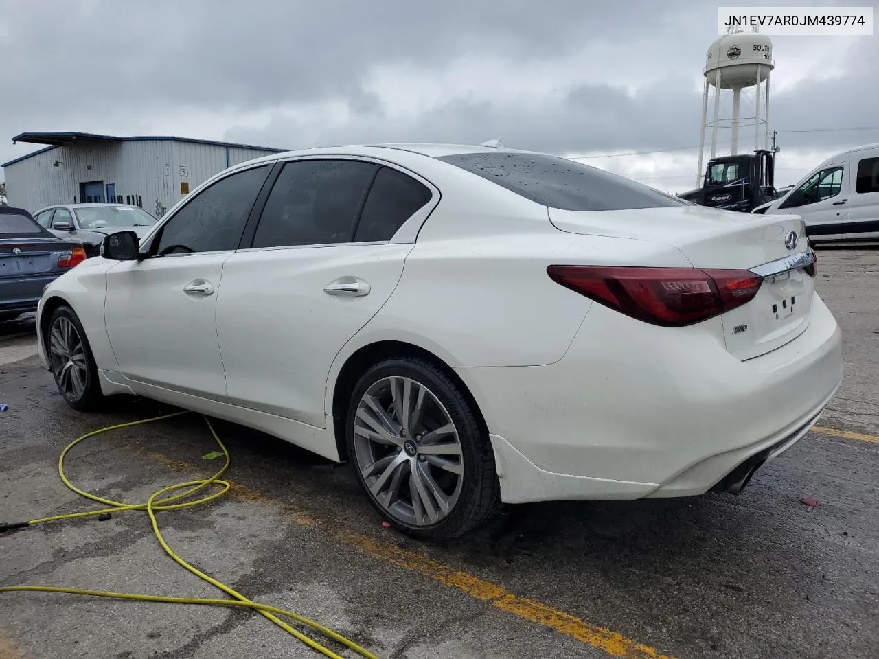 2018 Infiniti Q50 Luxe VIN: JN1EV7AR0JM439774 Lot: 66321584