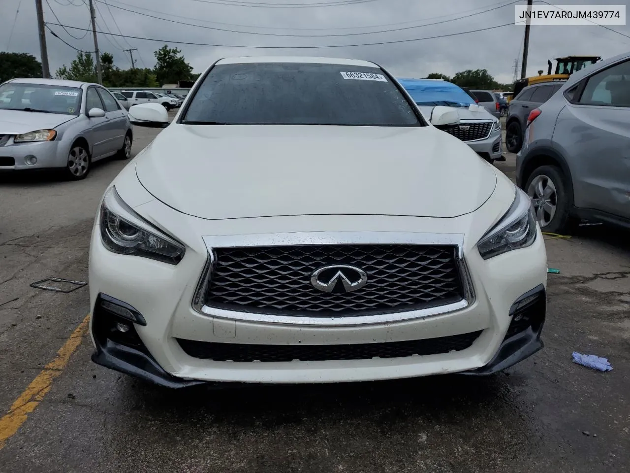 2018 Infiniti Q50 Luxe VIN: JN1EV7AR0JM439774 Lot: 66321584