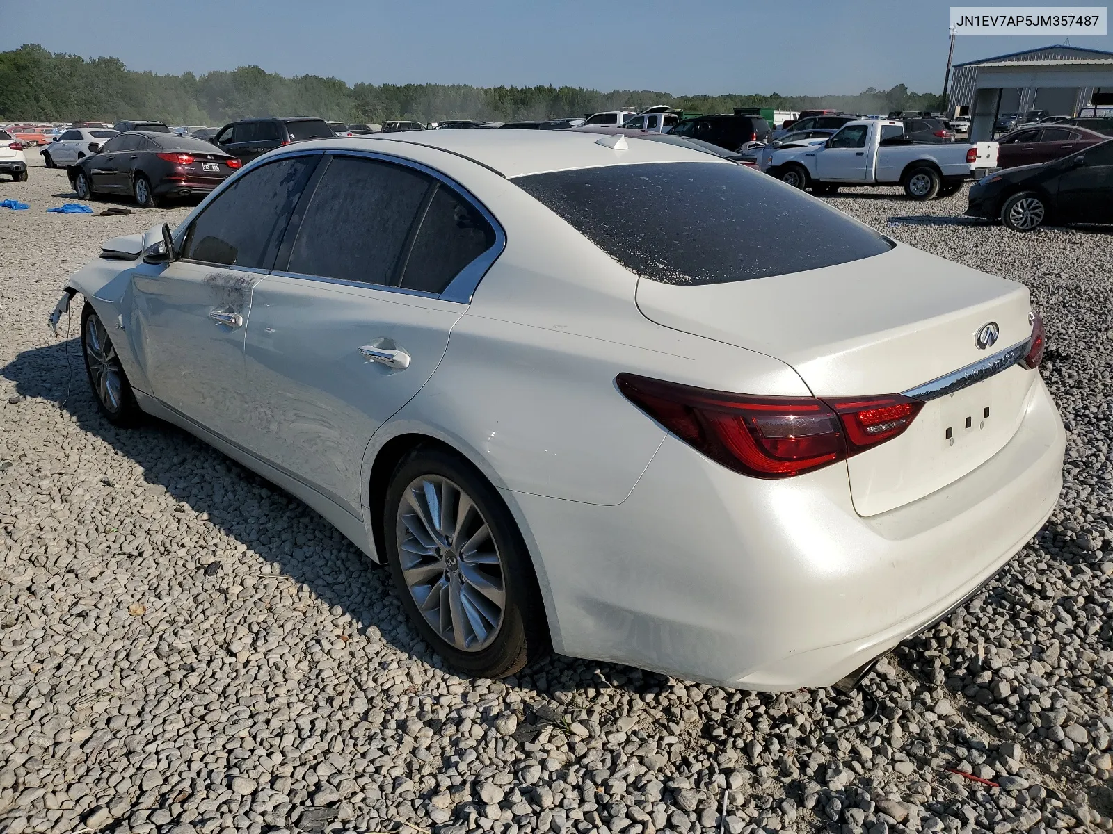 2018 Infiniti Q50 Luxe VIN: JN1EV7AP5JM357487 Lot: 66489424