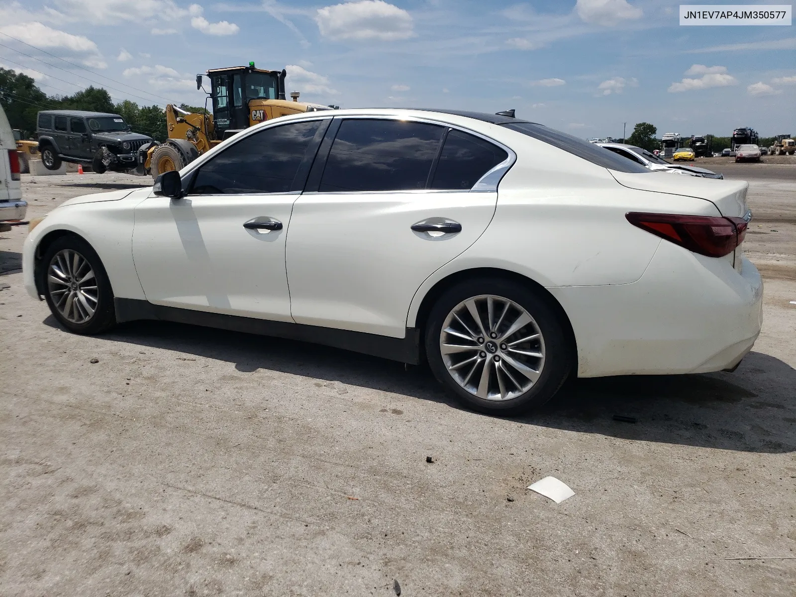 JN1EV7AP4JM350577 2018 Infiniti Q50 Luxe