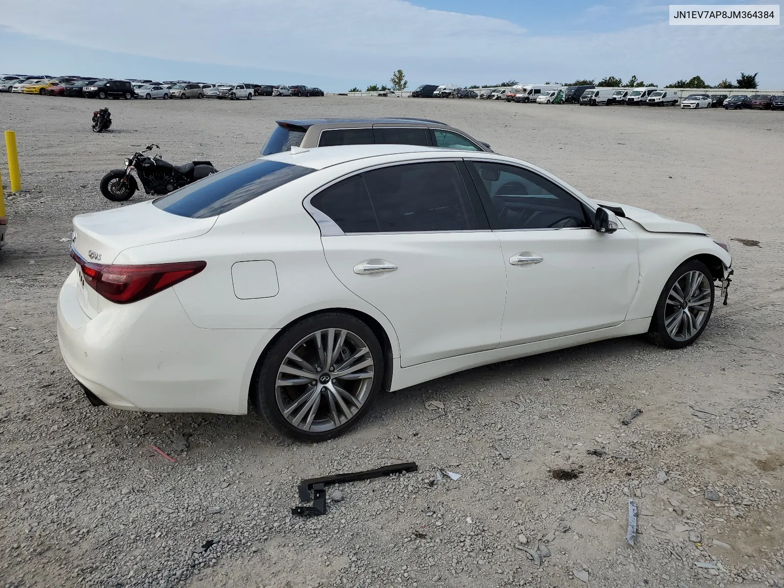 2018 Infiniti Q50 Luxe VIN: JN1EV7AP8JM364384 Lot: 68459544