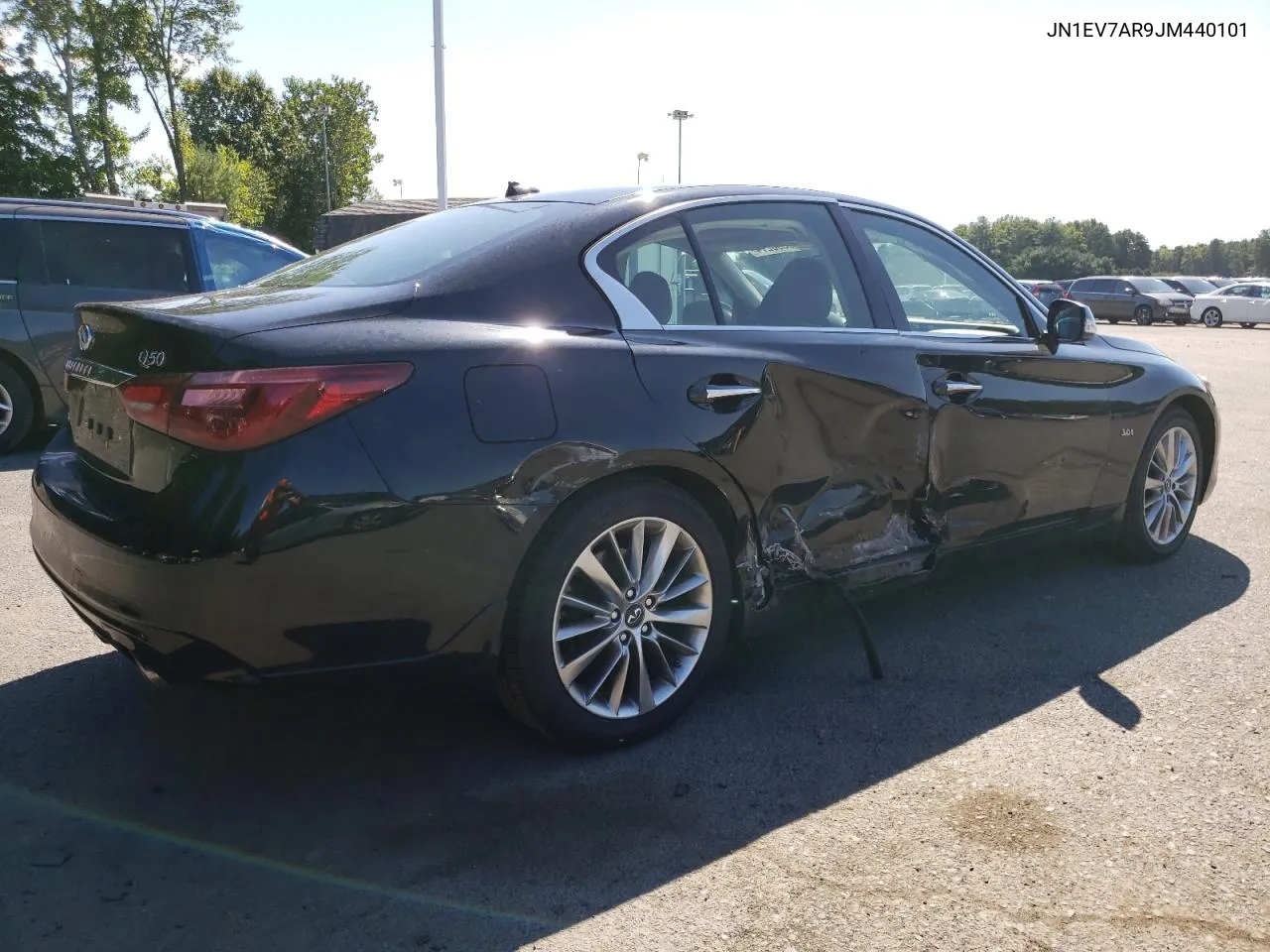 2018 Infiniti Q50 Luxe VIN: JN1EV7AR9JM440101 Lot: 69598274