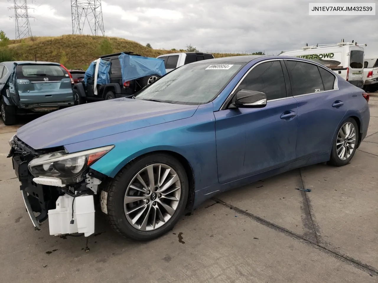 JN1EV7ARXJM432539 2018 Infiniti Q50 Luxe