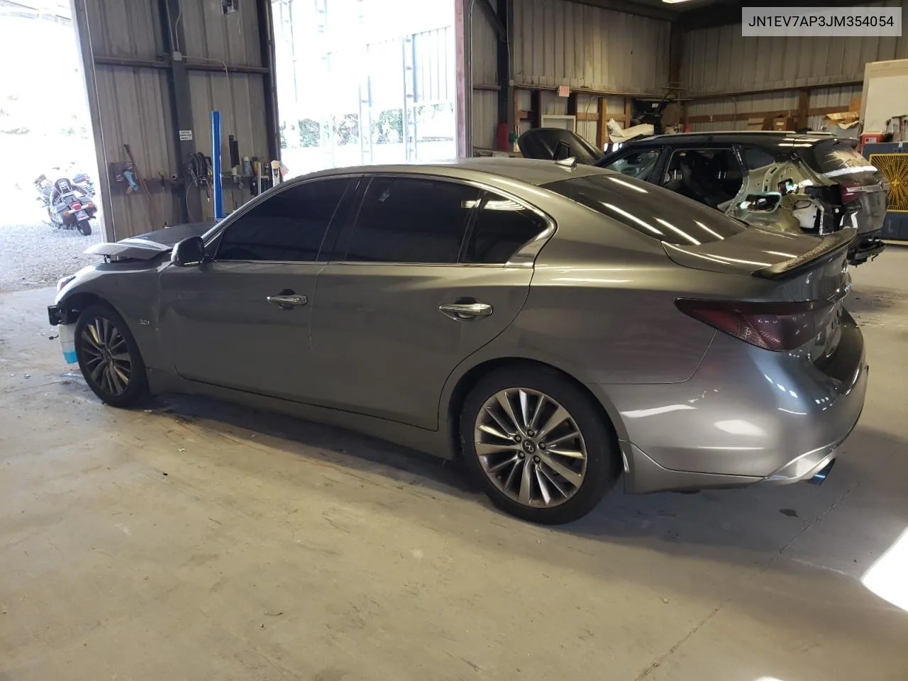 JN1EV7AP3JM354054 2018 Infiniti Q50 Luxe