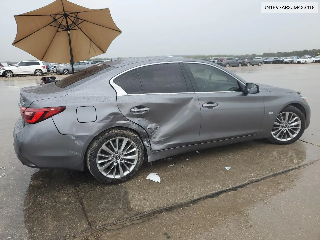 2018 Infiniti Q50 Luxe VIN: JN1EV7AR3JM433418 Lot: 70121734