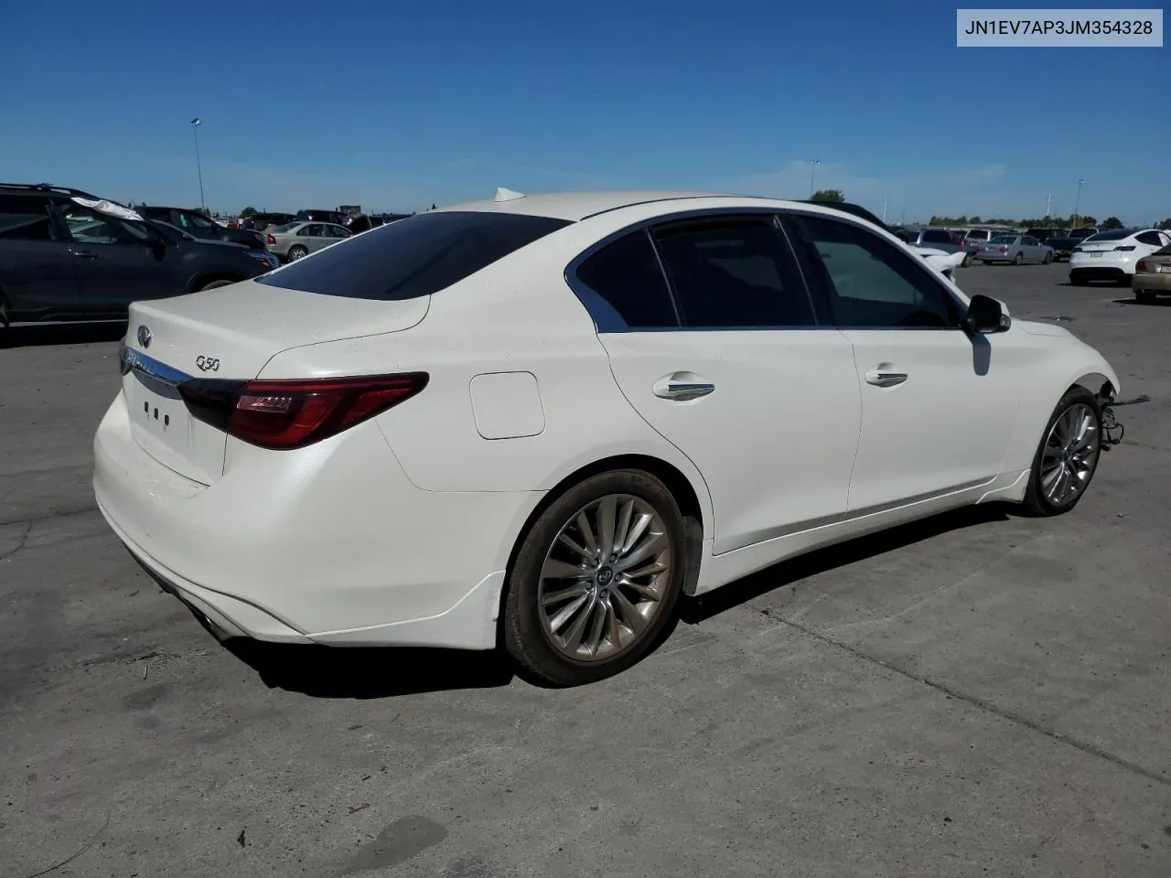 JN1EV7AP3JM354328 2018 Infiniti Q50 Luxe