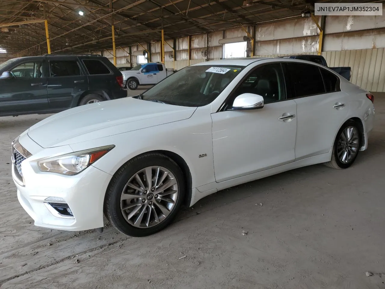 JN1EV7AP1JM352304 2018 Infiniti Q50 Luxe