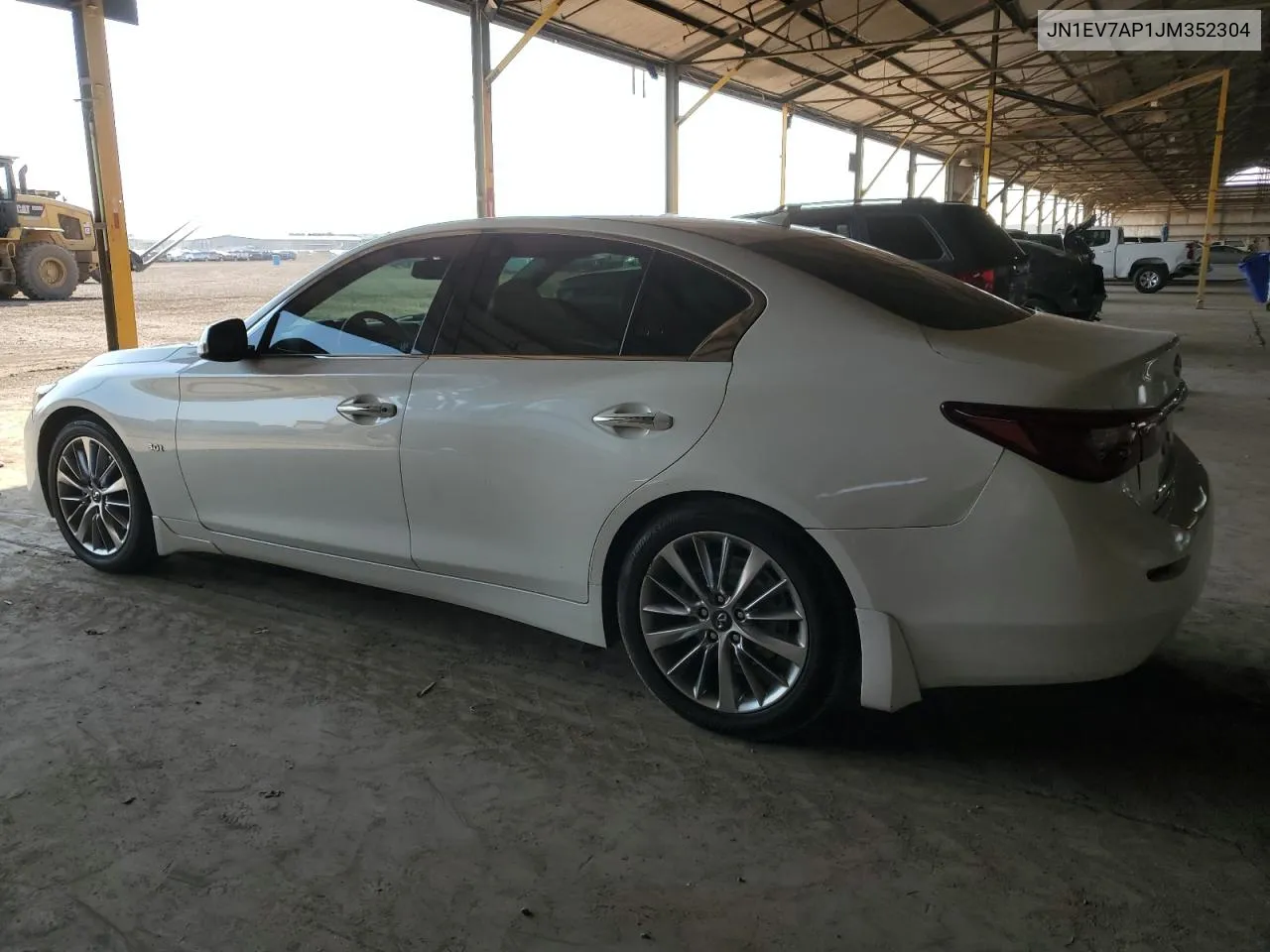 JN1EV7AP1JM352304 2018 Infiniti Q50 Luxe