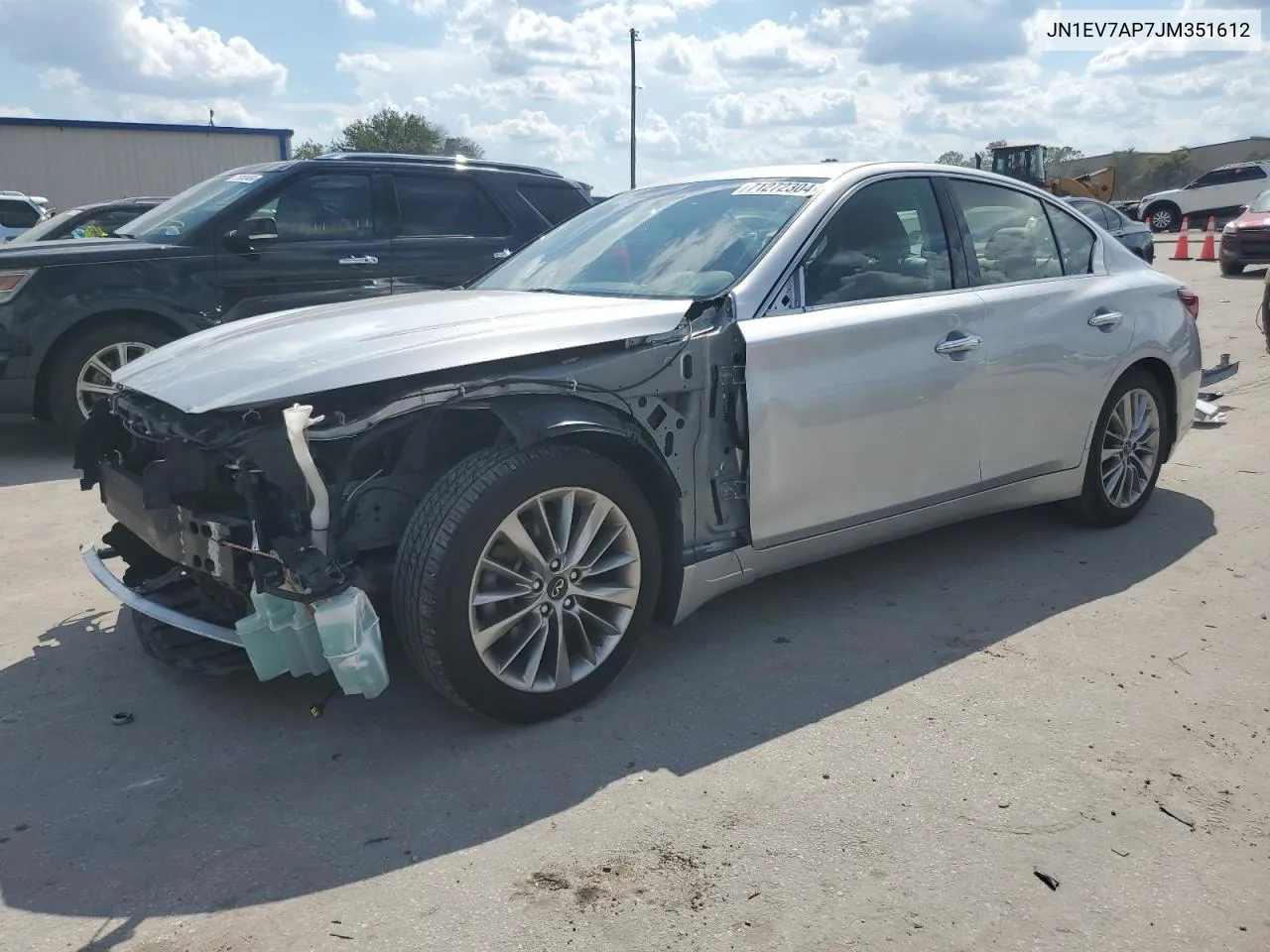 2018 Infiniti Q50 Luxe VIN: JN1EV7AP7JM351612 Lot: 71272304