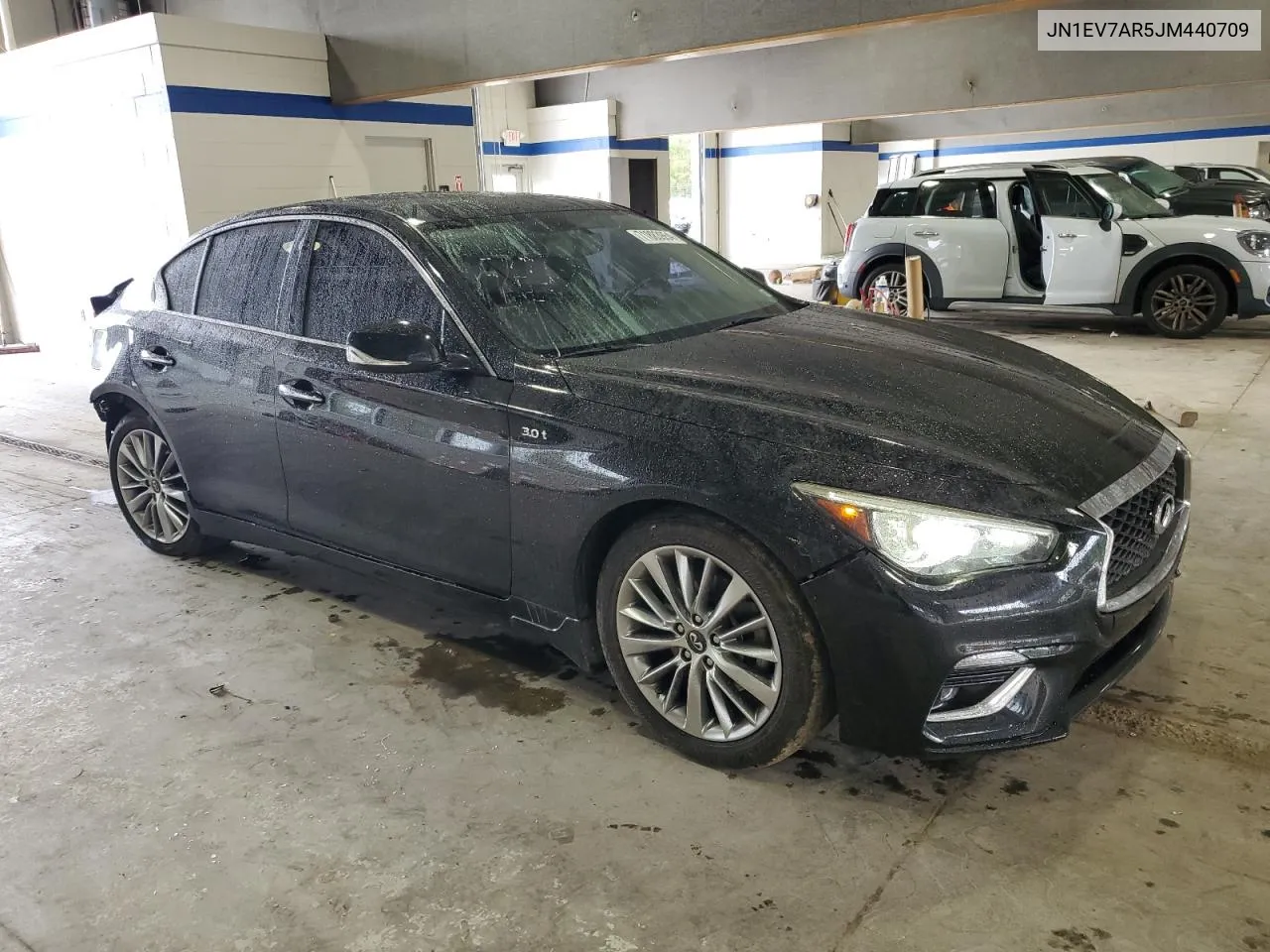 JN1EV7AR5JM440709 2018 Infiniti Q50 Luxe