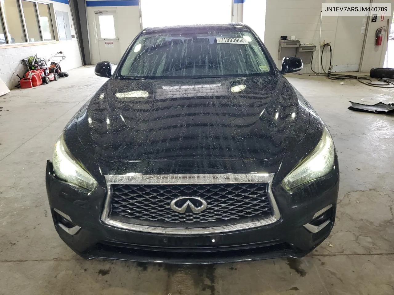 JN1EV7AR5JM440709 2018 Infiniti Q50 Luxe