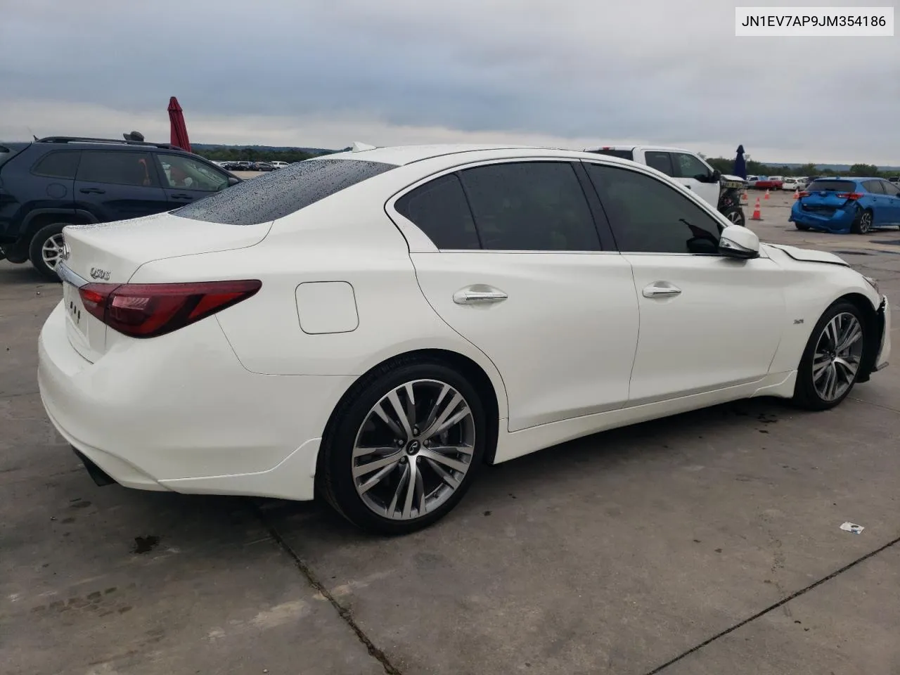 2018 Infiniti Q50 Luxe VIN: JN1EV7AP9JM354186 Lot: 72274464