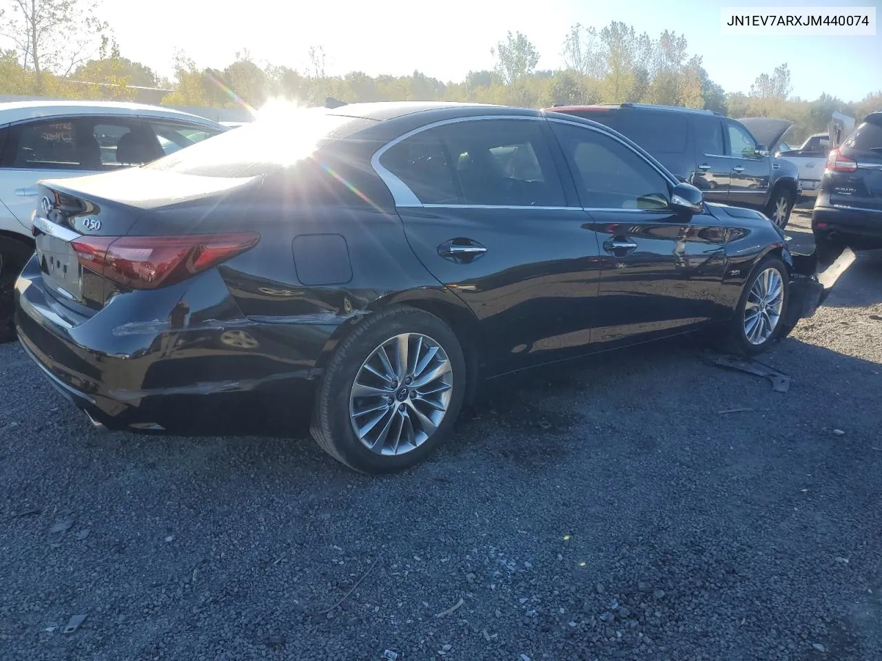 JN1EV7ARXJM440074 2018 Infiniti Q50 Luxe