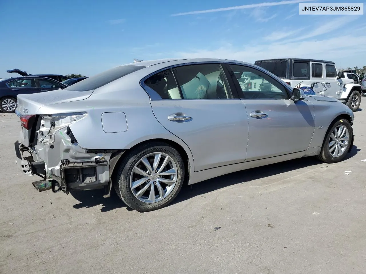 2018 Infiniti Q50 Luxe VIN: JN1EV7AP3JM365829 Lot: 77182904