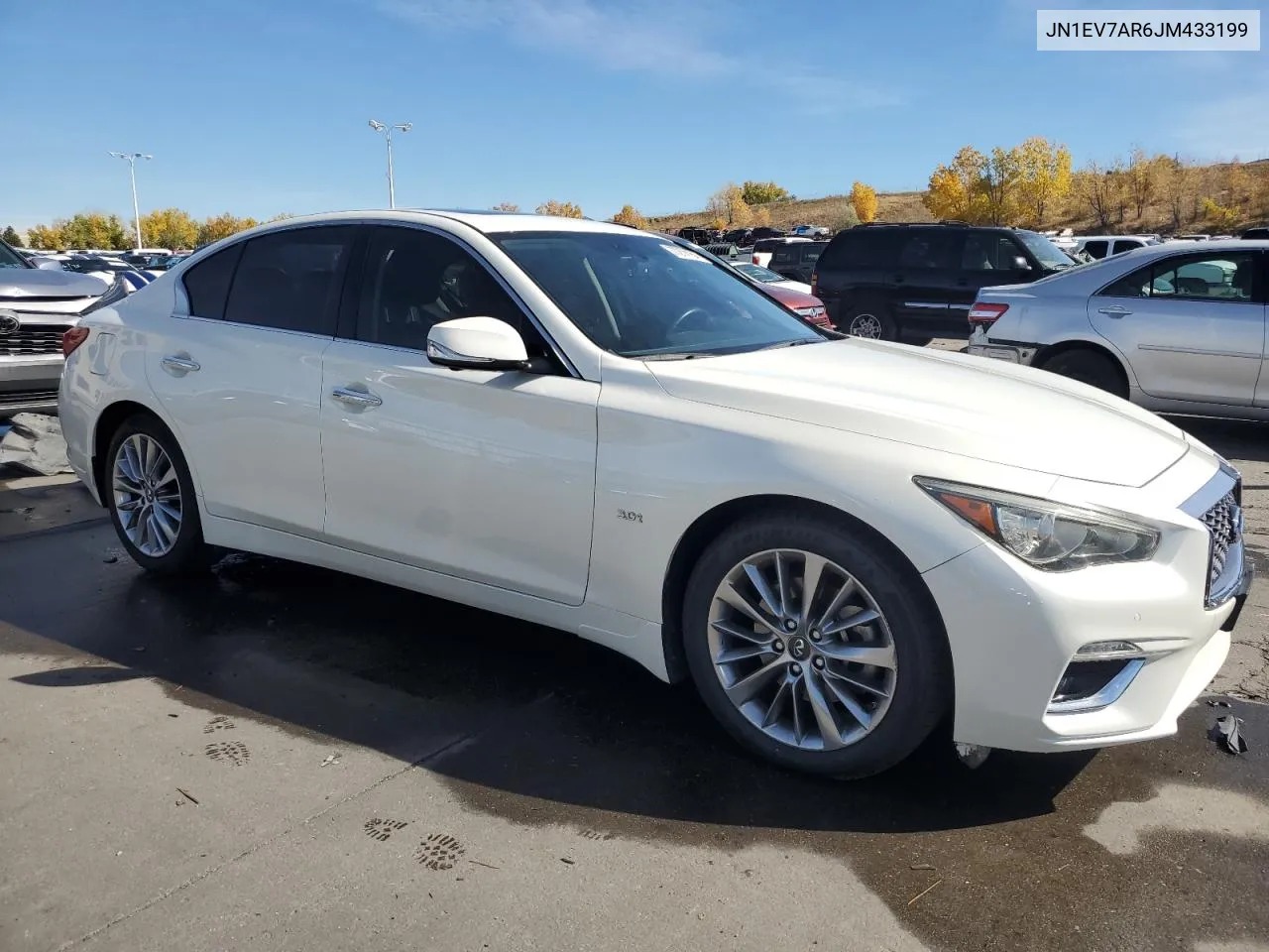 JN1EV7AR6JM433199 2018 Infiniti Q50 Luxe