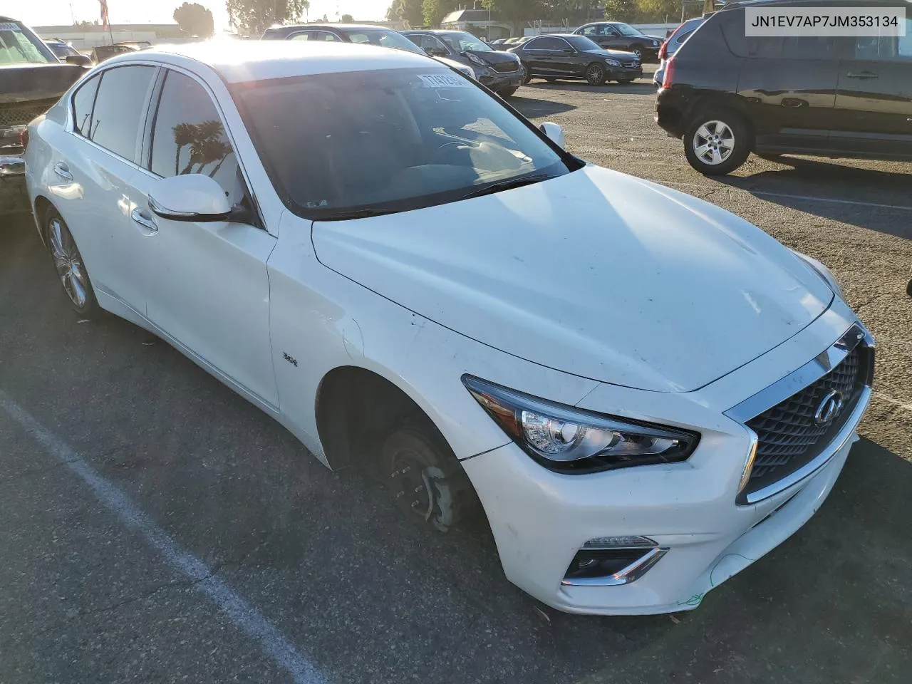 JN1EV7AP7JM353134 2018 Infiniti Q50 Luxe