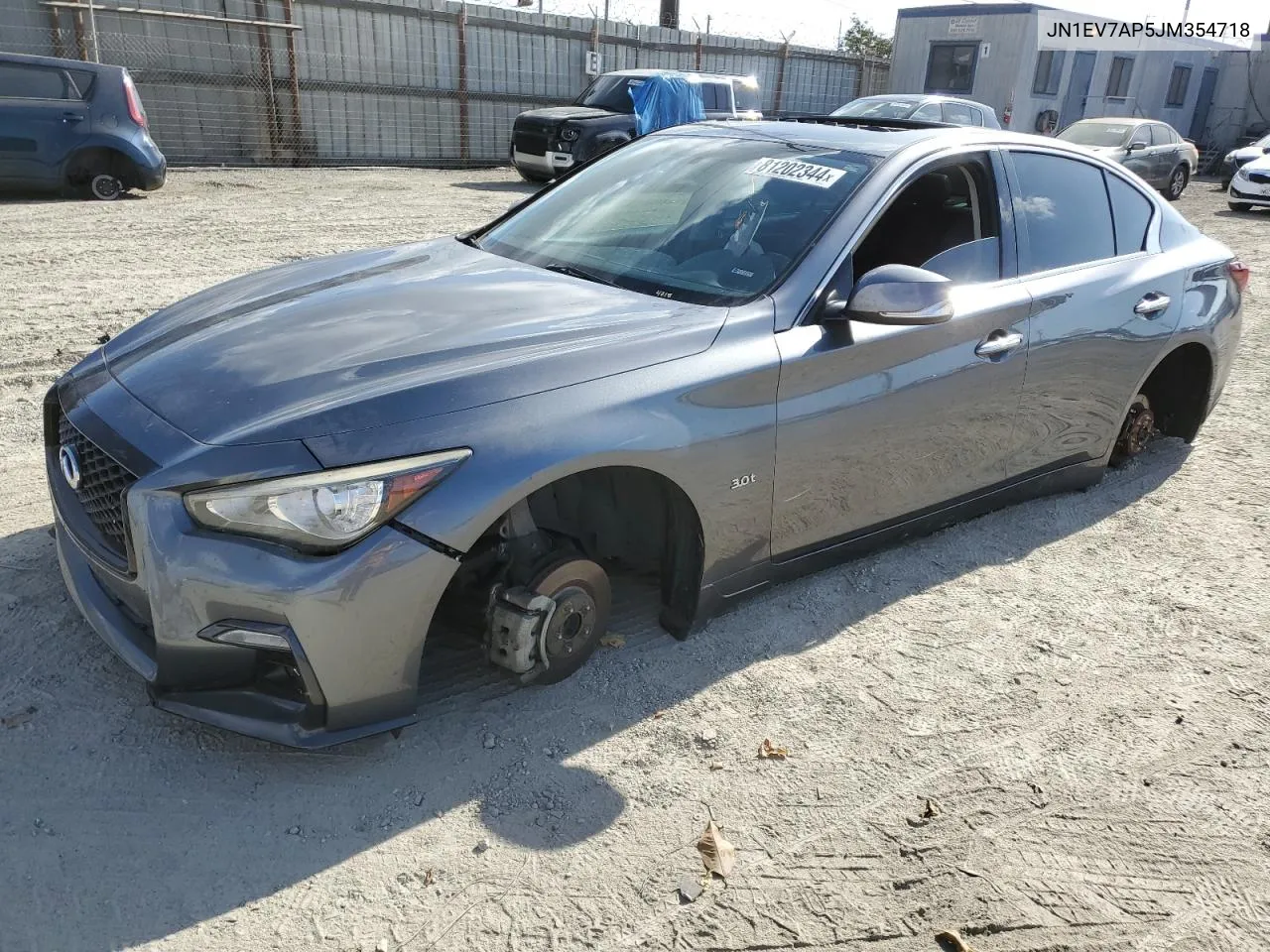 2018 Infiniti Q50 Luxe VIN: JN1EV7AP5JM354718 Lot: 81202344