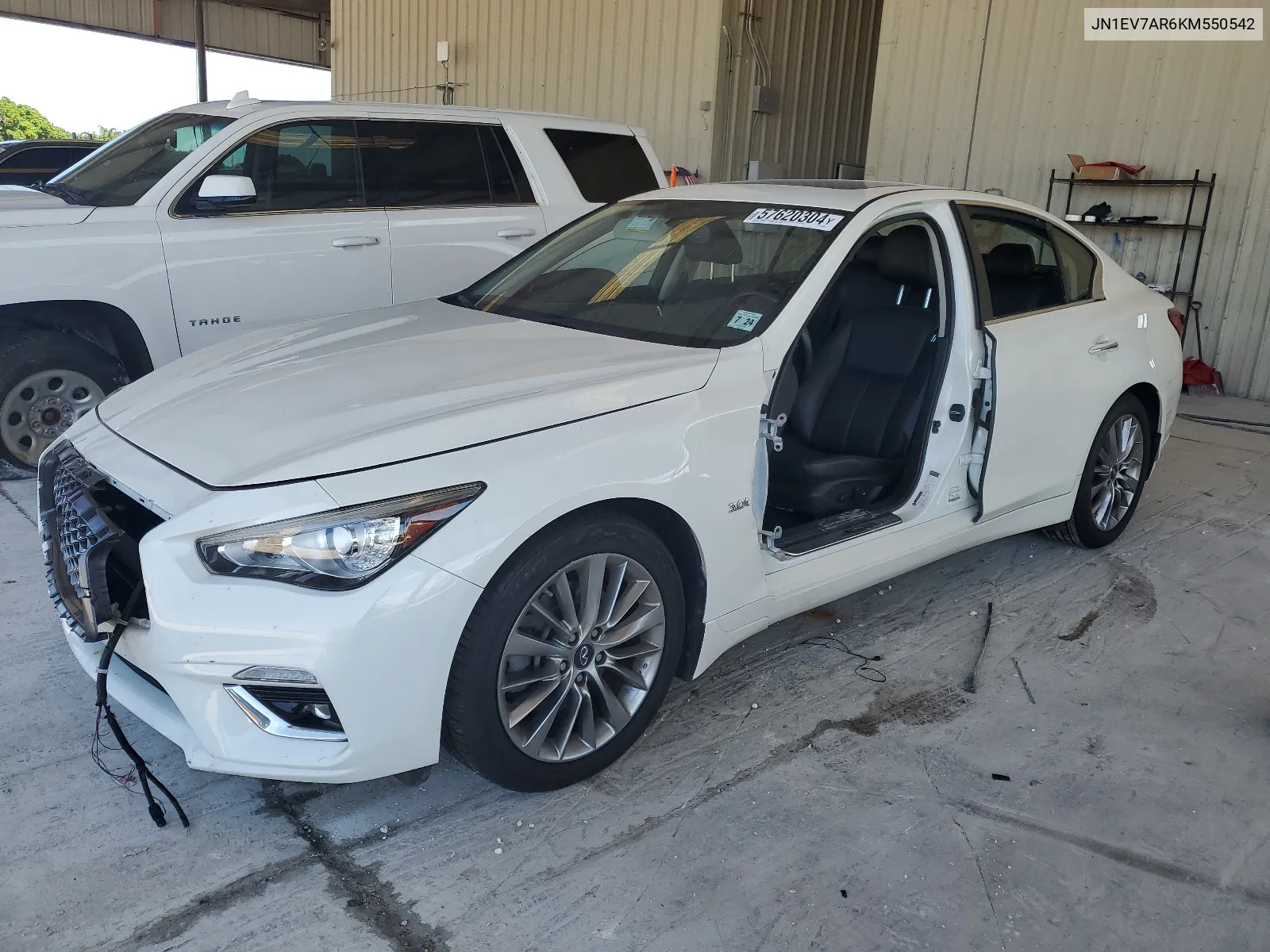 JN1EV7AR6KM550542 2019 Infiniti Q50 Luxe