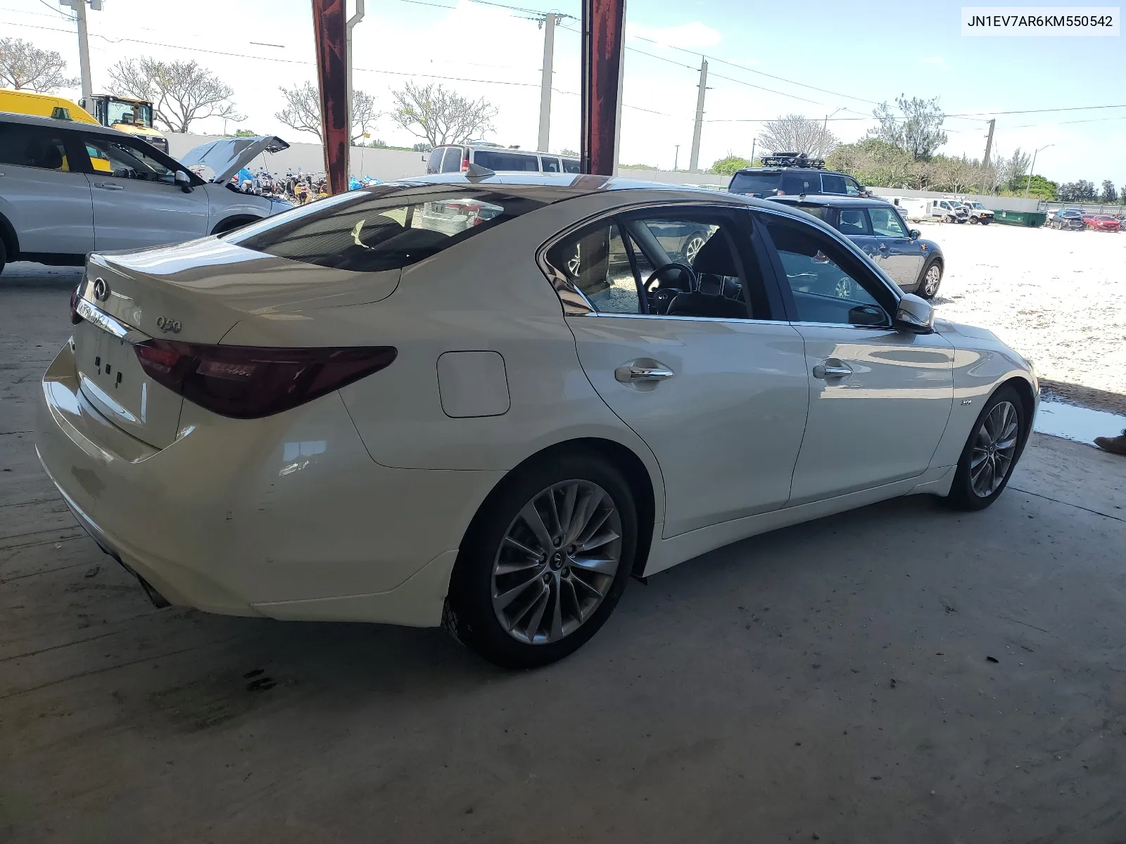 JN1EV7AR6KM550542 2019 Infiniti Q50 Luxe