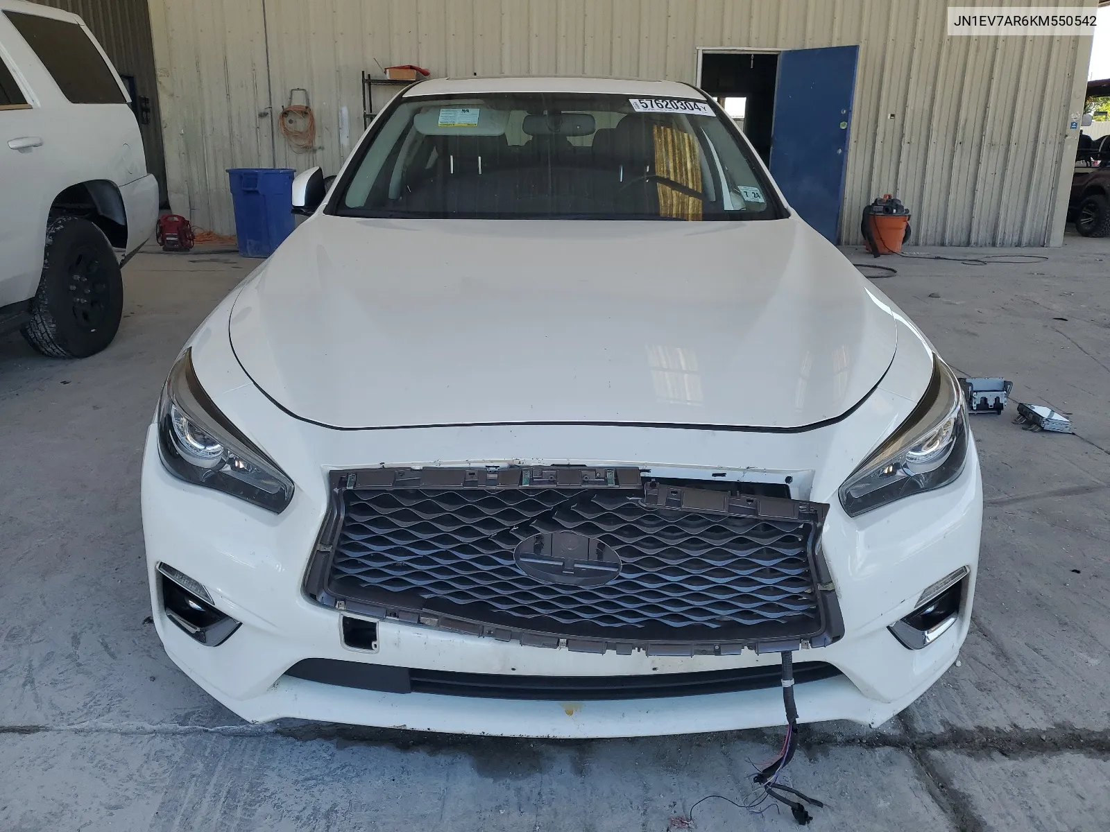 2019 Infiniti Q50 Luxe VIN: JN1EV7AR6KM550542 Lot: 57620304