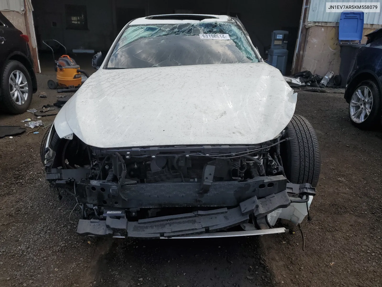 JN1EV7AR5KM558079 2019 Infiniti Q50 Luxe