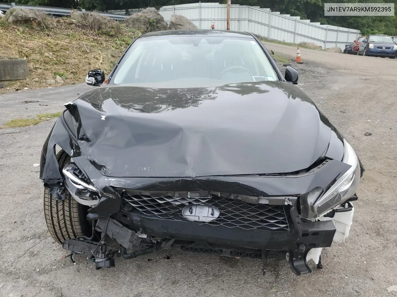 JN1EV7AR9KM592395 2019 Infiniti Q50 Luxe