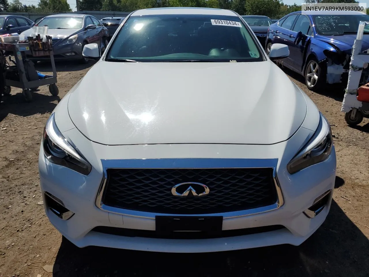 2019 Infiniti Q50 Luxe VIN: JN1EV7AR9KM593000 Lot: 69310434