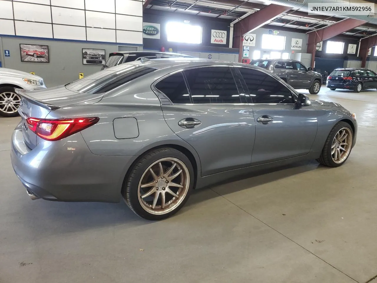 2019 Infiniti Q50 Luxe VIN: JN1EV7AR1KM592956 Lot: 75790684