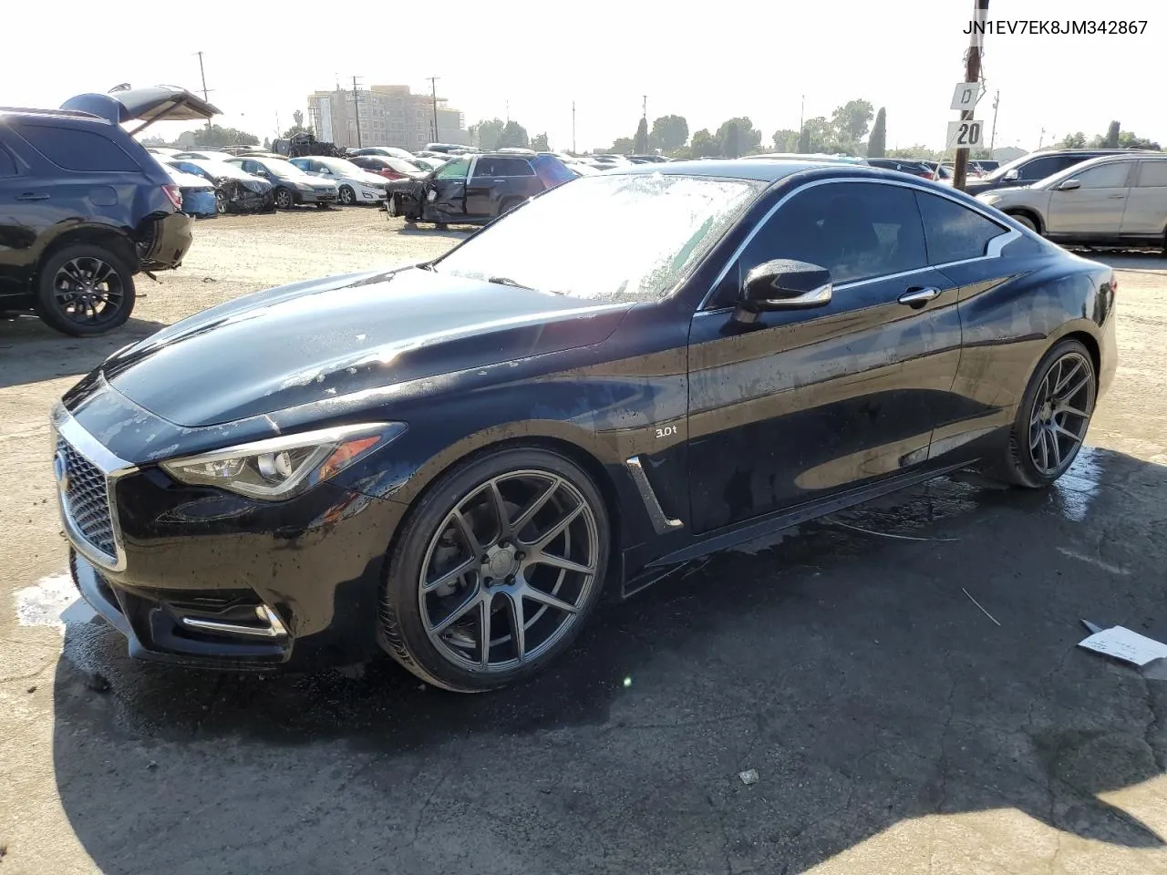 JN1EV7EK8JM342867 2018 Infiniti Q60 Luxe 3