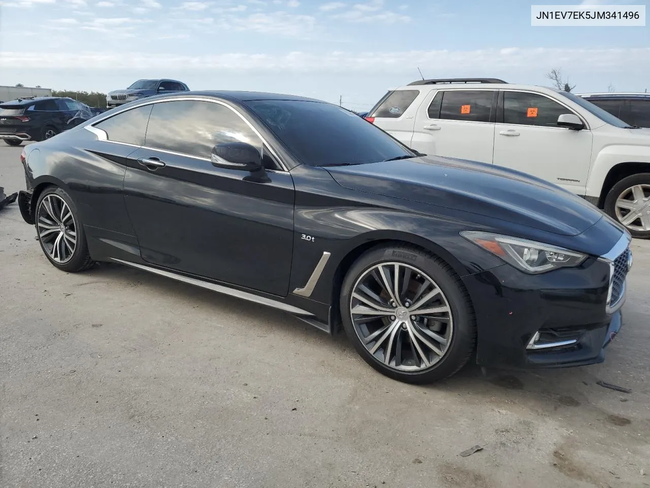 JN1EV7EK5JM341496 2018 Infiniti Q60 Luxe 300