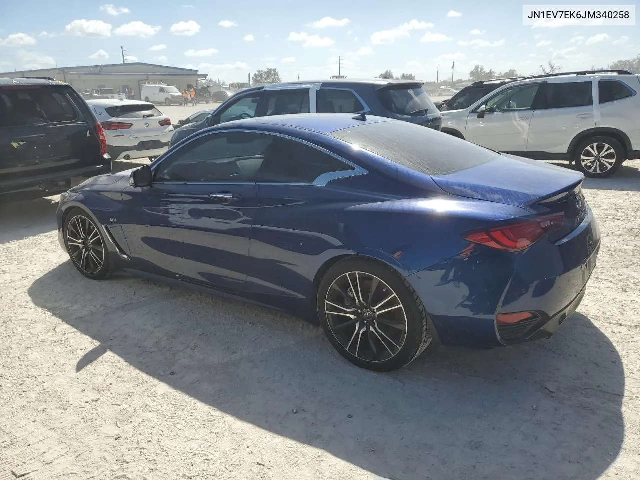 JN1EV7EK6JM340258 2018 Infiniti Q60 Luxe 300