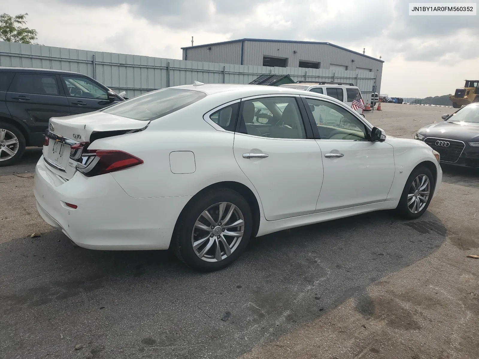 JN1BY1AR0FM560352 2015 Infiniti Q70 3.7