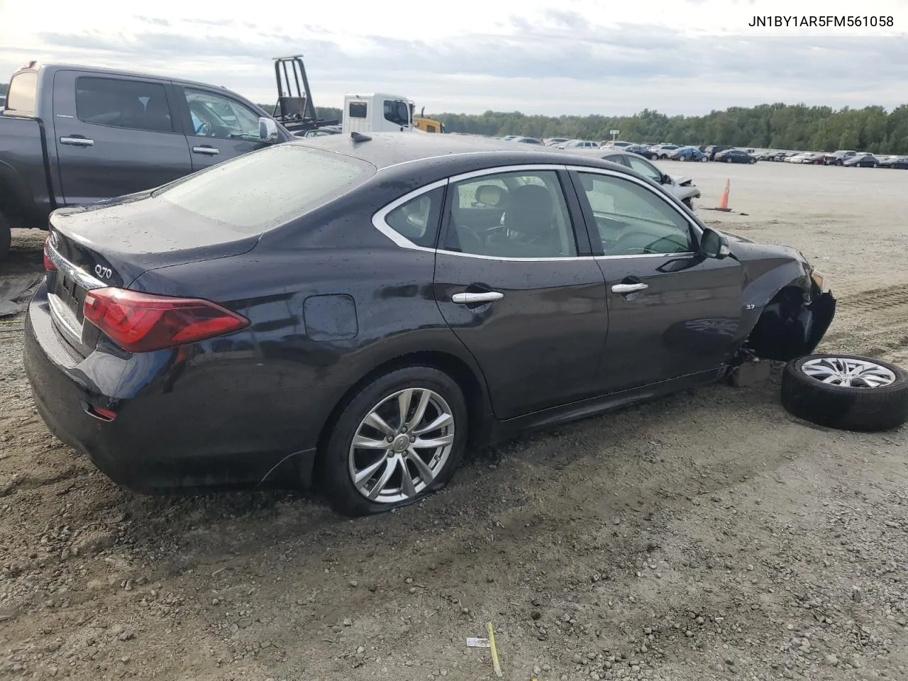 JN1BY1AR5FM561058 2015 Infiniti Q70 3.7