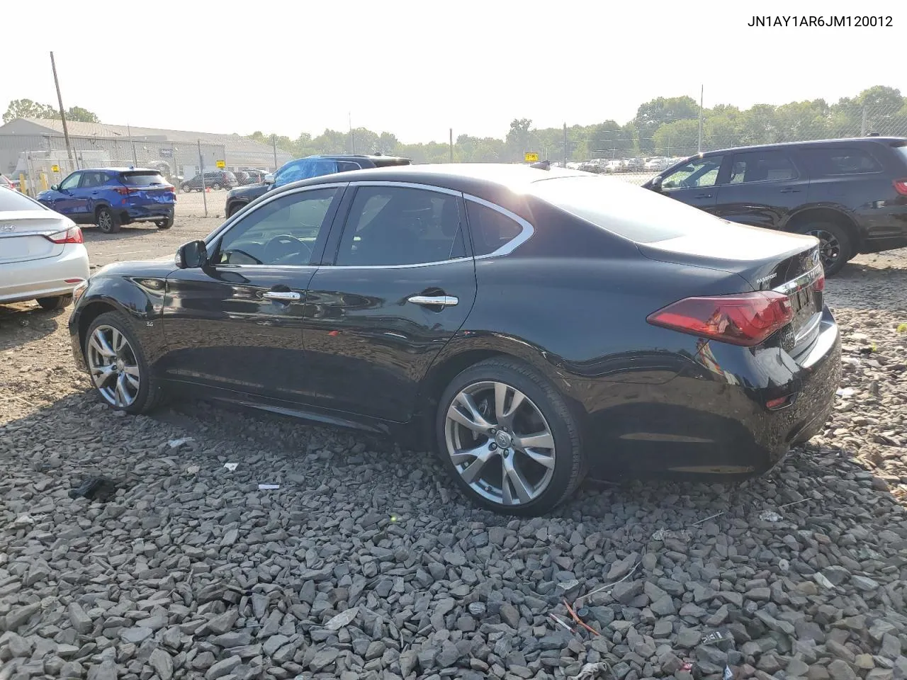 JN1AY1AR6JM120012 2018 Infiniti Q70 5.6 Luxe