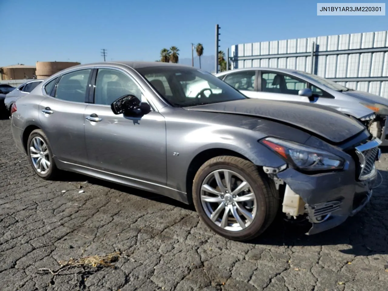 2018 Infiniti Q70 3.7 Luxe VIN: JN1BY1AR3JM220301 Lot: 79569884