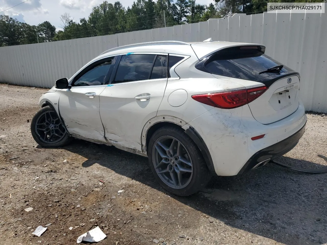 SJKCH5CP7HA029171 2017 Infiniti Qx30 Base