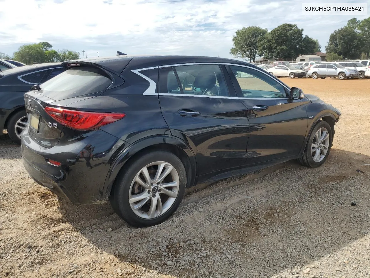 SJKCH5CP1HA035421 2017 Infiniti Qx30 Base