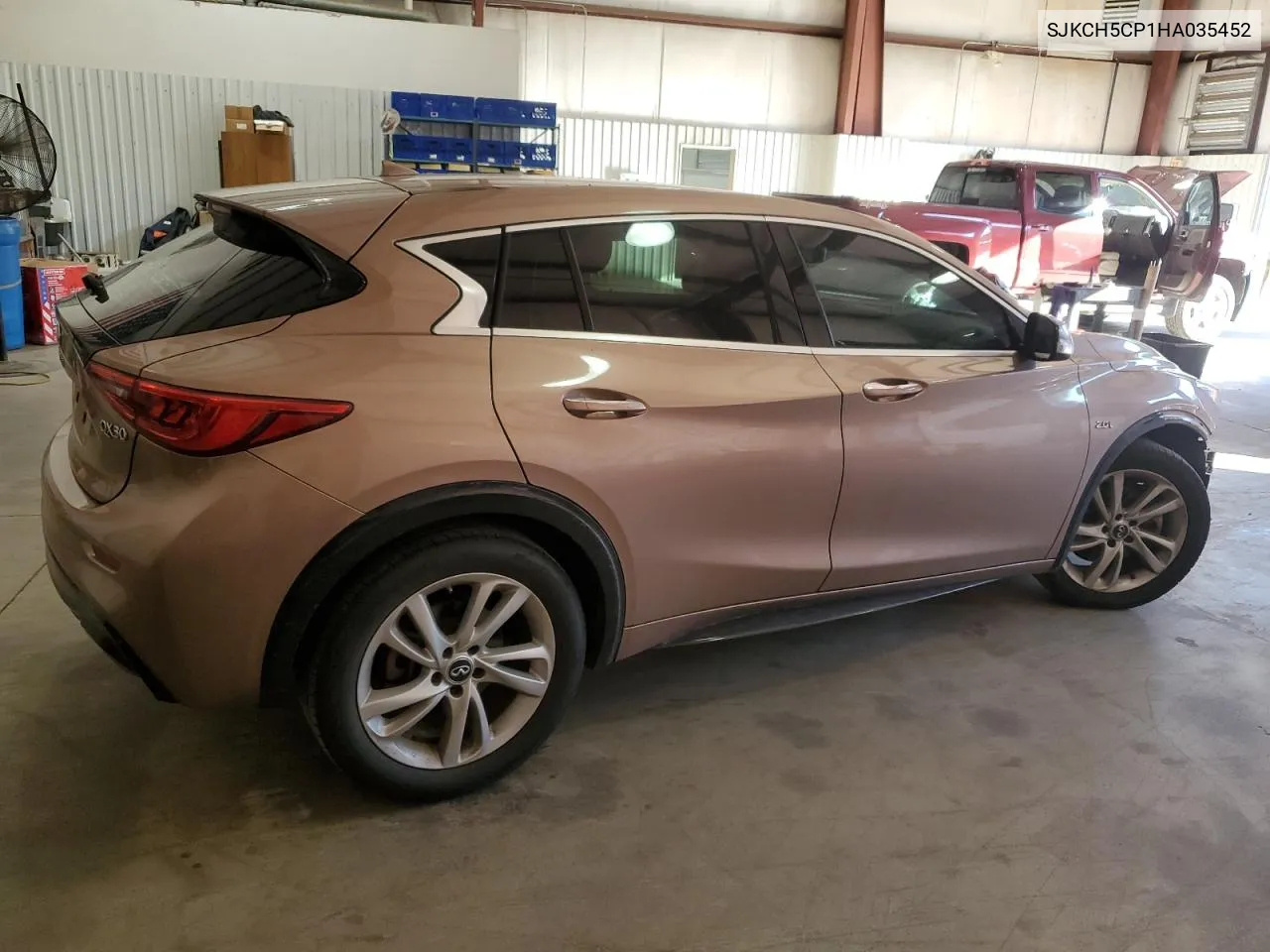 SJKCH5CP1HA035452 2017 Infiniti Qx30 Base