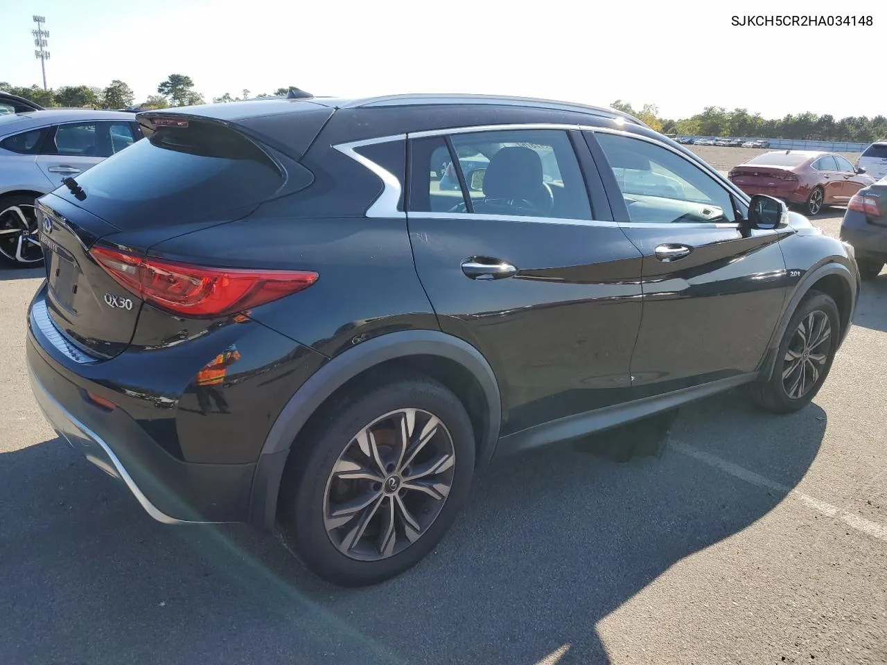 SJKCH5CR2HA034148 2017 Infiniti Qx30 Base