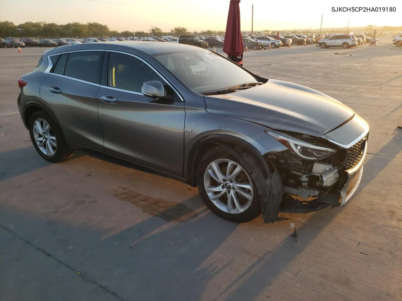 2017 Infiniti Qx30 Base VIN: SJKCH5CP2HA019180 Lot: 74284014