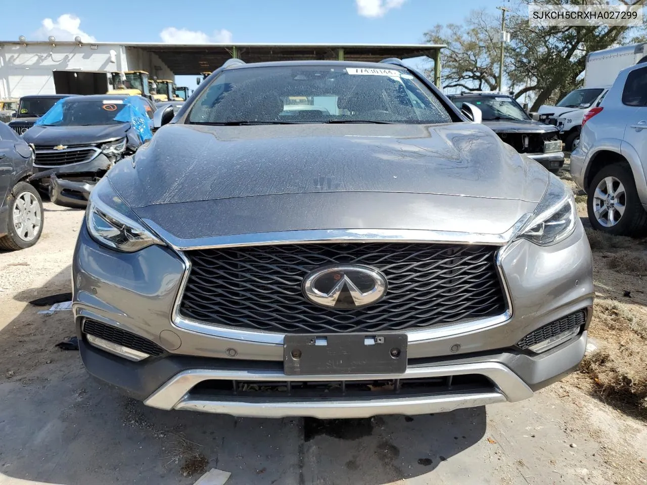 SJKCH5CRXHA027299 2017 Infiniti Qx30 Base