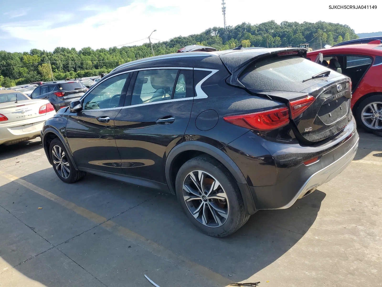 SJKCH5CR9JA041149 2018 Infiniti Qx30 Base